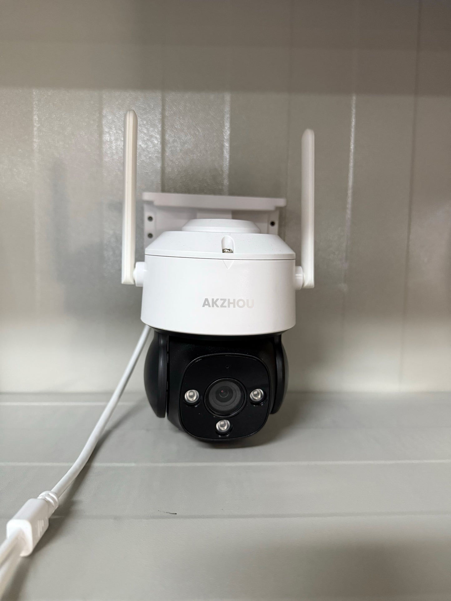 AKZHOU WiFi Camera,PTZ, Up to 128GB Local Storage